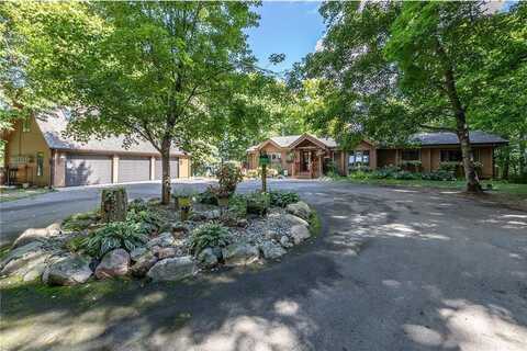 615 Spain Drive NW, Hackensack, MN 56452