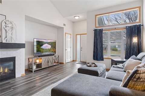 6919 99th Court S, Cottage Grove, MN 55016