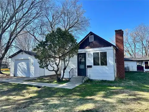 615 4th Street W, Park Rapids, MN 56470