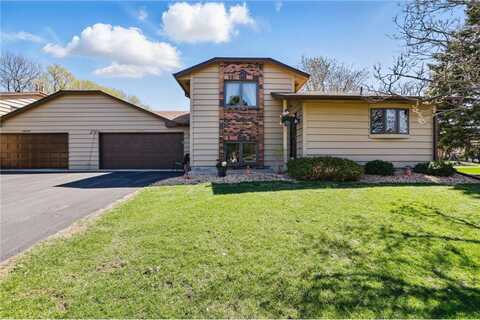 15125 40th Avenue N, Plymouth, MN 55446