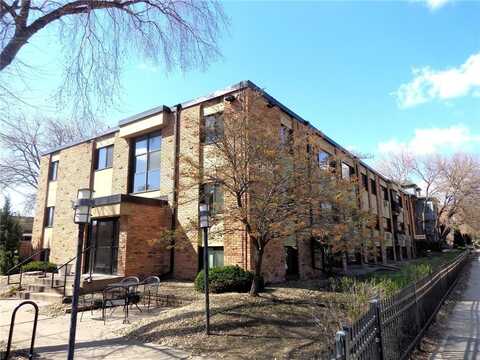 2530 1st Avenue S, Minneapolis, MN 55404