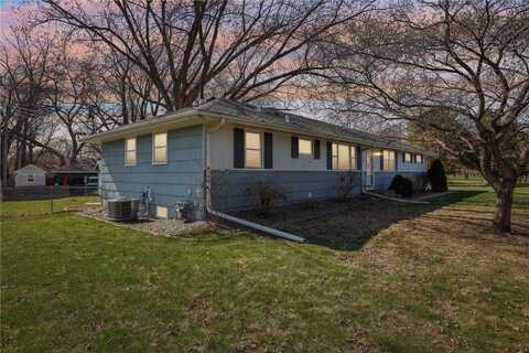 8249 W River Road, Brooklyn Park, MN 55444