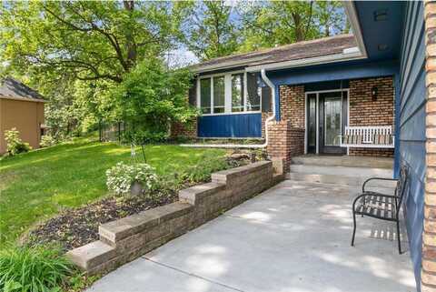 2915 Alvarado Lane N, Plymouth, MN 55447