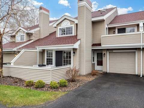 1960 Shenandoah Court, Plymouth, MN 55447