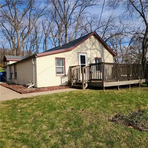 307 Bluff Avenue, Saint Charles, MN 55972