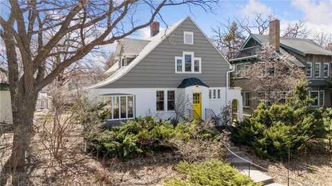 2184 Carter Avenue, Saint Paul, MN 55108