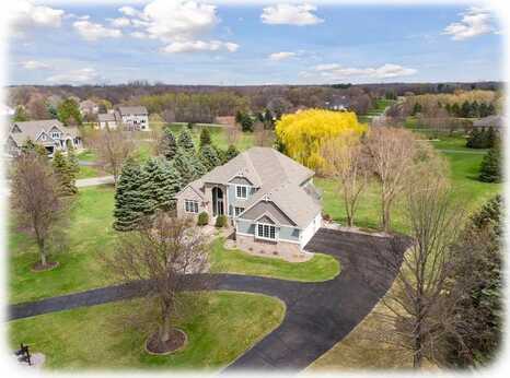 9020 Schutte Court, Corcoran, MN 55340