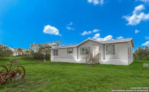 227 Private Road 3531, Hondo, TX 78861