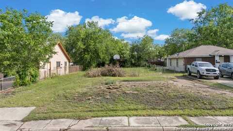 227 Spaatz, San Antonio, TX 78211