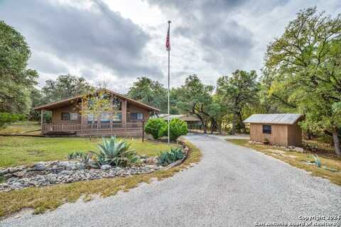 104 DOROTHY ST, Lakehills, TX 78063