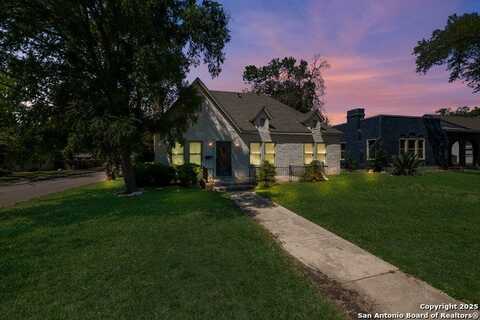 1303 Hicks Avenue, San Antonio, TX 78210