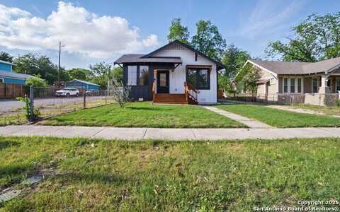 727 Hammond, San Antonio, TX 78210