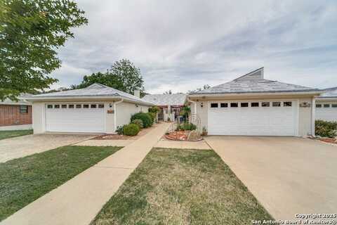1323 Paragon Place, Kerrville, TX 78028