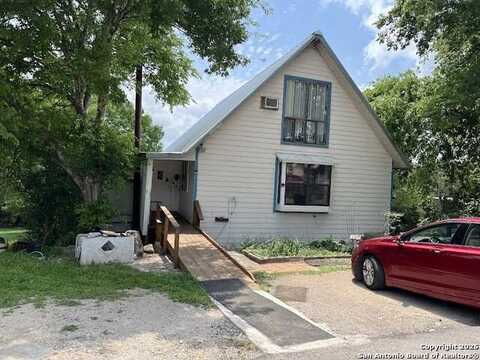 180 Deveraux, Canyon Lake, TX 78133
