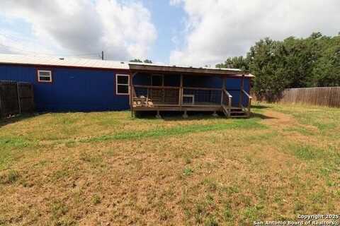 692 Private Road 1514, Bandera, TX 78003