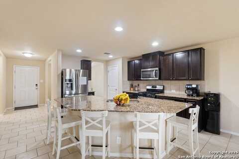 10819 Arkey Ave, San Antonio, TX 78254