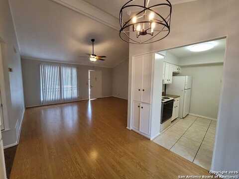 9503 powhatan, San Antonio, TX 78230