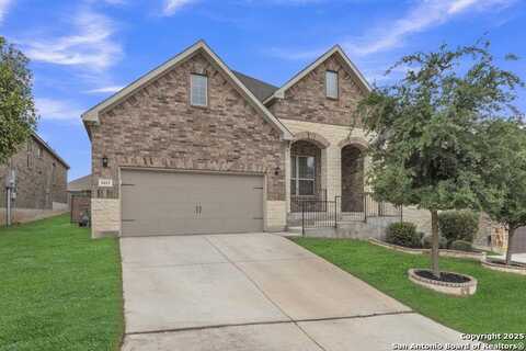 1611 Snowy Owl, San Antonio, TX 78245