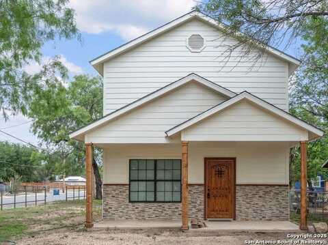 562 Juarez, Uvalde, TX 78801