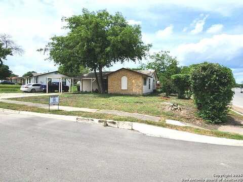 4802 Castle Brg, San Antonio, TX 78218