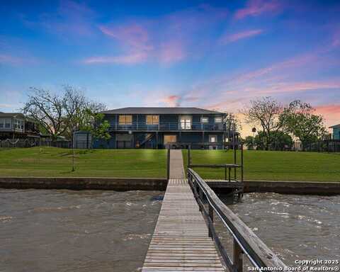 186 Trout, Palacios, TX 77465