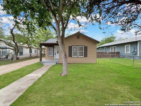 443 SEELE ST, New Braunfels, TX 78130