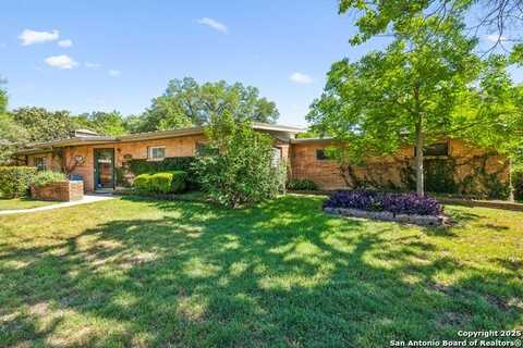 800 Eventide, Terrell Hills, TX 78209
