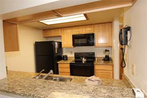 189 TEN MILE CIRCLE, Copper Mountain, CO 80443