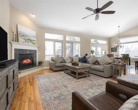 712 EVENINGSTAR ROAD, Silverthorne, CO 80498