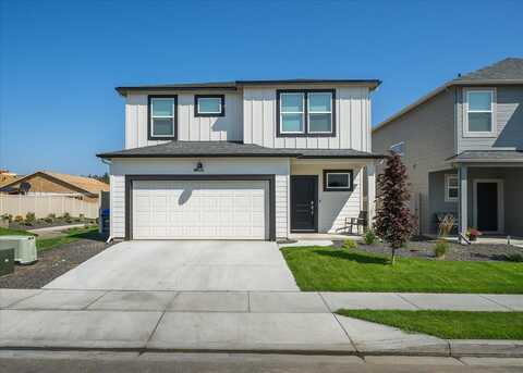 706 E K St, Deer Park, WA 99006