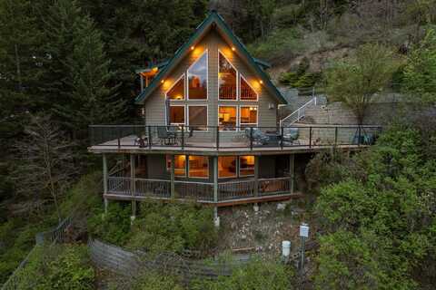 3836 W Pine Bay Way, Loon Lake, WA 99148