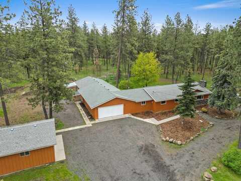 16423 S Maple Rd, Spokane, WA 99224