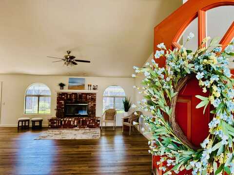 710 Shaw Street, LOS ALAMOS, CA 93440