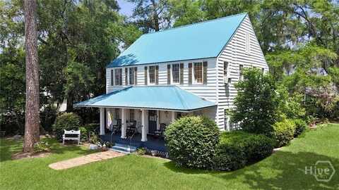 701 N Oak Street, Springfield, GA 31329