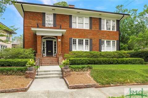 138 E 50th Street, Savannah, GA 31405