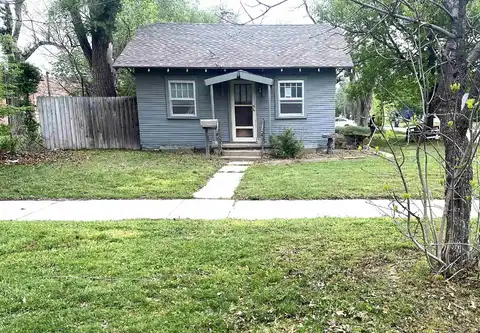 332 E 9th St, Hutchinson, KS 67501