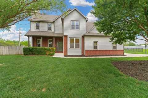 420 N Valley Stream Dr, Derby, KS 67037