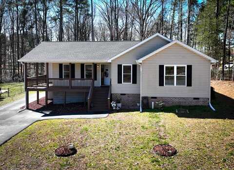 702 Holmes St, South Hill, VA 23970