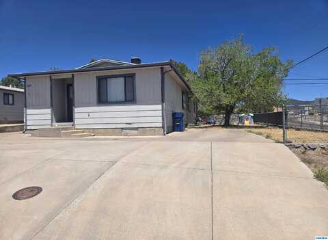 629 Pine Street, Silver City, NM 88061