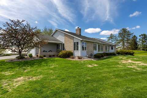 1370 Eliza Street, Darlington, WI 53530