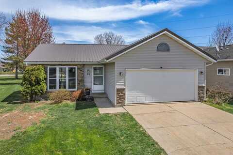92 Bindl Drive, Reedsburg, WI 53959