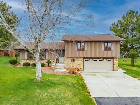 1359 Thorson Court, Black Earth, WI 53515