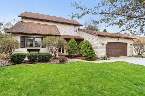 137 Sandridge Trail, Sun Prairie, WI 53590