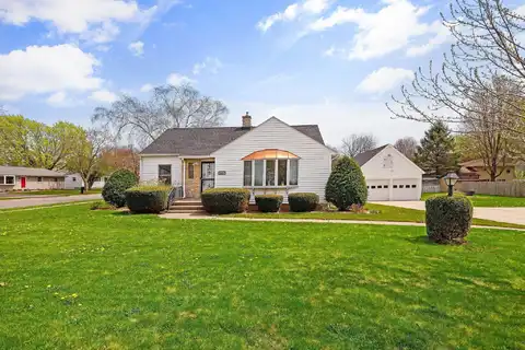 2721 Portage Road, Madison, WI 53704