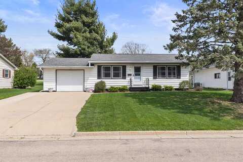 512 27th Avenue, Monroe, WI 53566