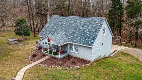17371 Hogan Hill Road, Moores Hill, IN 47032
