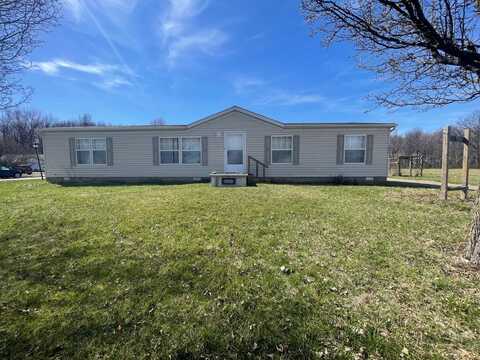 622 Talladega Drive, Sunman, IN 47041