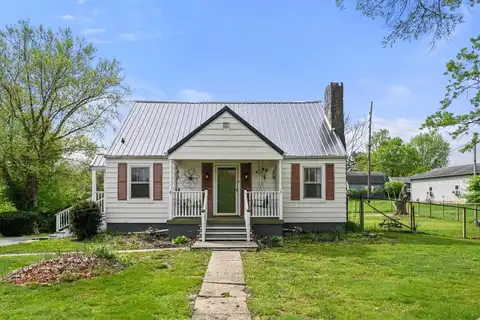 317 WOODLAWN Drive, Aurora, IN 47001