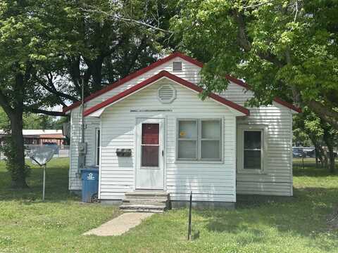 513 Montgomery St, East Prairie, MO 63845