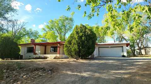 11 County Road 93, Chimayo, NM 87522